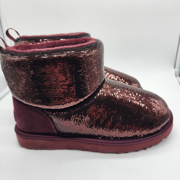 UGG Classic Mini Mirror Ball Sequin Ankle Boots Grape Purple Womens US 8 NWOT - Picture 4 of 8